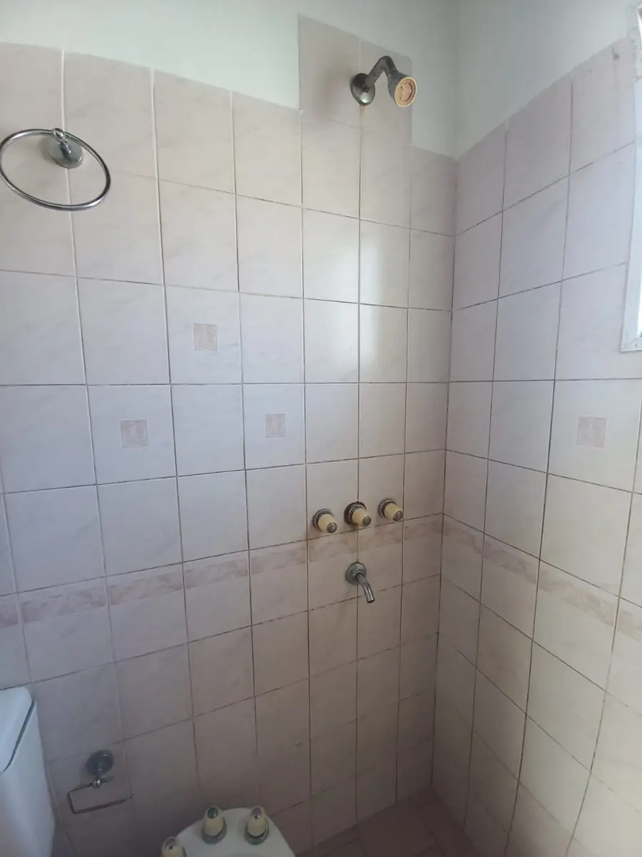 Complejo en Venta – Calle 40 N° 651 e/ 6 y 7, Santa Teresita - Imagen 9