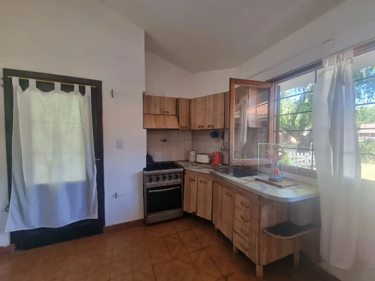 Casa en Venta – Calle 50 N° 866 e/ 8 y 9, Santa Teresita - Imagen 4