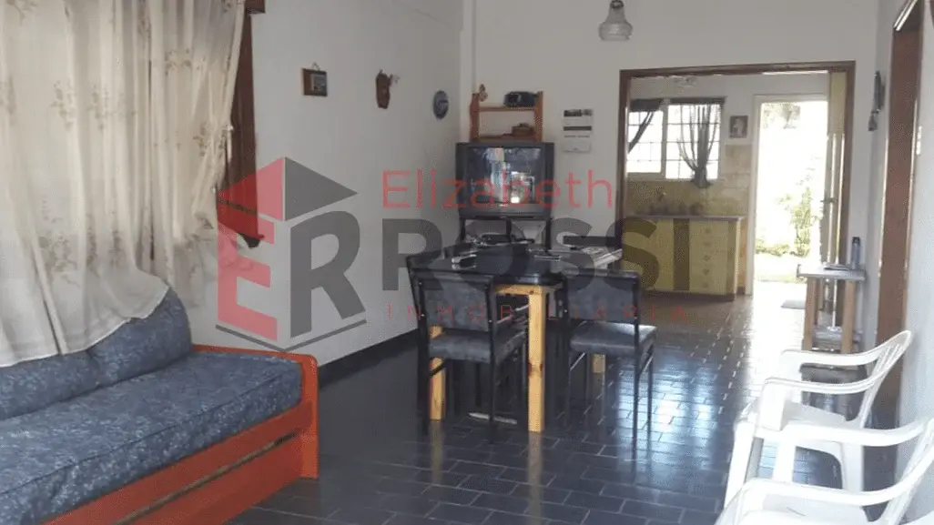 3 Ambientes con Patio y Cochera – Calle 40 N° 370 e/ 5 y 7, Las Toninas - Imagen 3