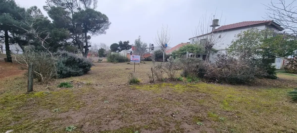 Lote en zona residencial – Calle 54 e/7 y 5, Las Toninas. - Imagen 4
