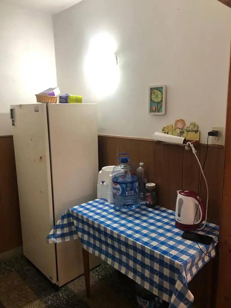 Casa Esquinera con Cochera y Galería Nueva – Calle 14 esq. Av. 7, Las Toninas - Imagen 5