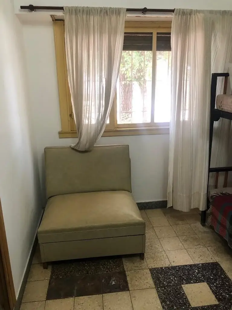 Casa Esquinera con Cochera y Galería Nueva – Calle 14 esq. Av. 7, Las Toninas - Imagen 10