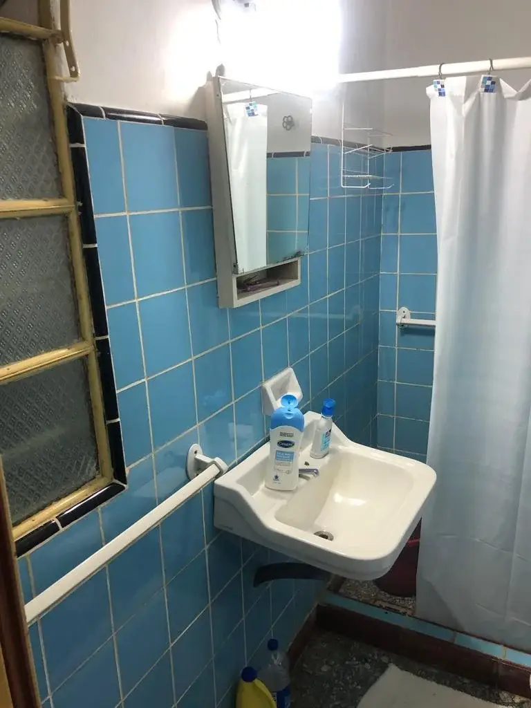 Casa Esquinera con Cochera y Galería Nueva – Calle 14 esq. Av. 7, Las Toninas - Imagen 11