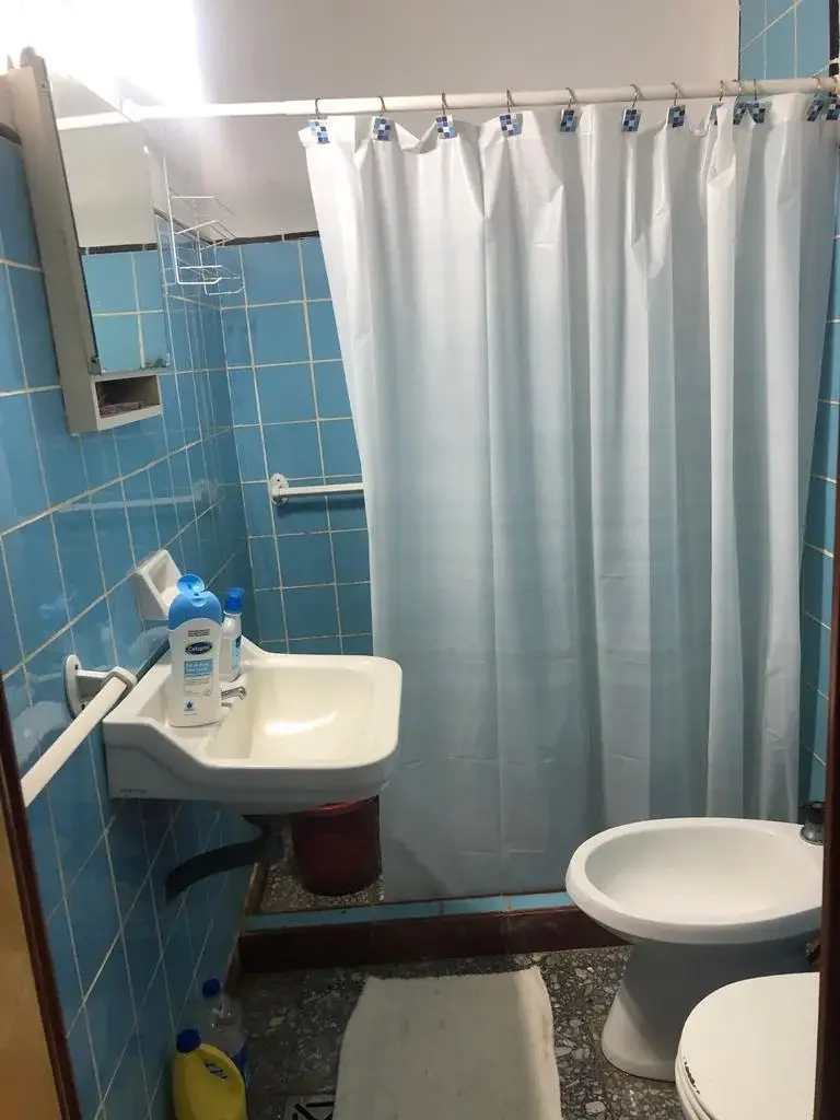 Casa Esquinera con Cochera y Galería Nueva – Calle 14 esq. Av. 7, Las Toninas - Imagen 12