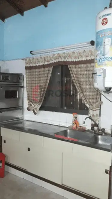 Chalet con Parque y 3 Dormitorios – Calle 54 N° 978, Costa Chica - Imagen 5