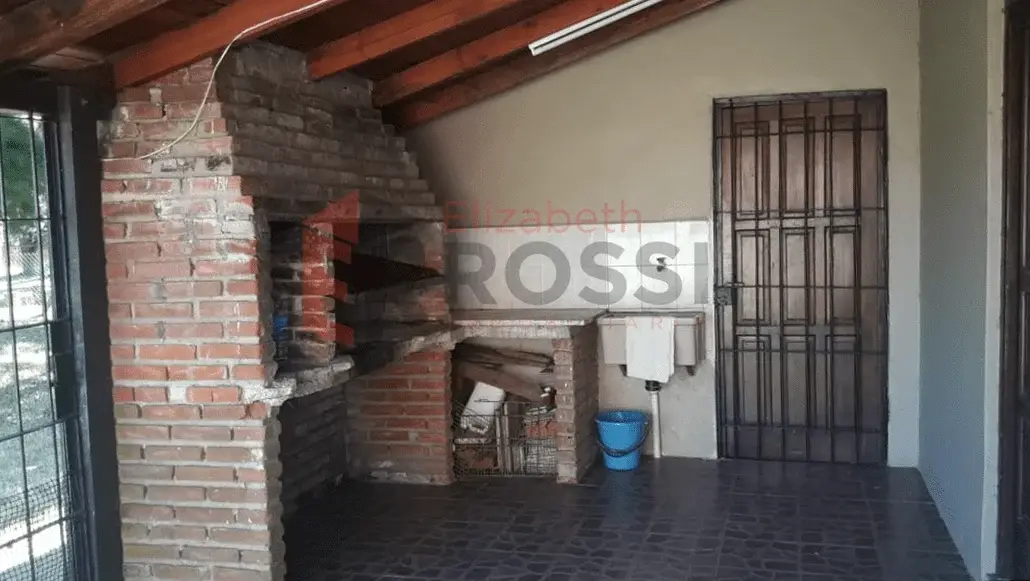 Chalet con Parque y 3 Dormitorios – Calle 54 N° 978, Costa Chica - Imagen 7