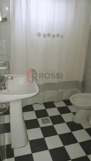Chalet con Parque y 3 Dormitorios – Calle 54 N° 978, Costa Chica - Imagen 8