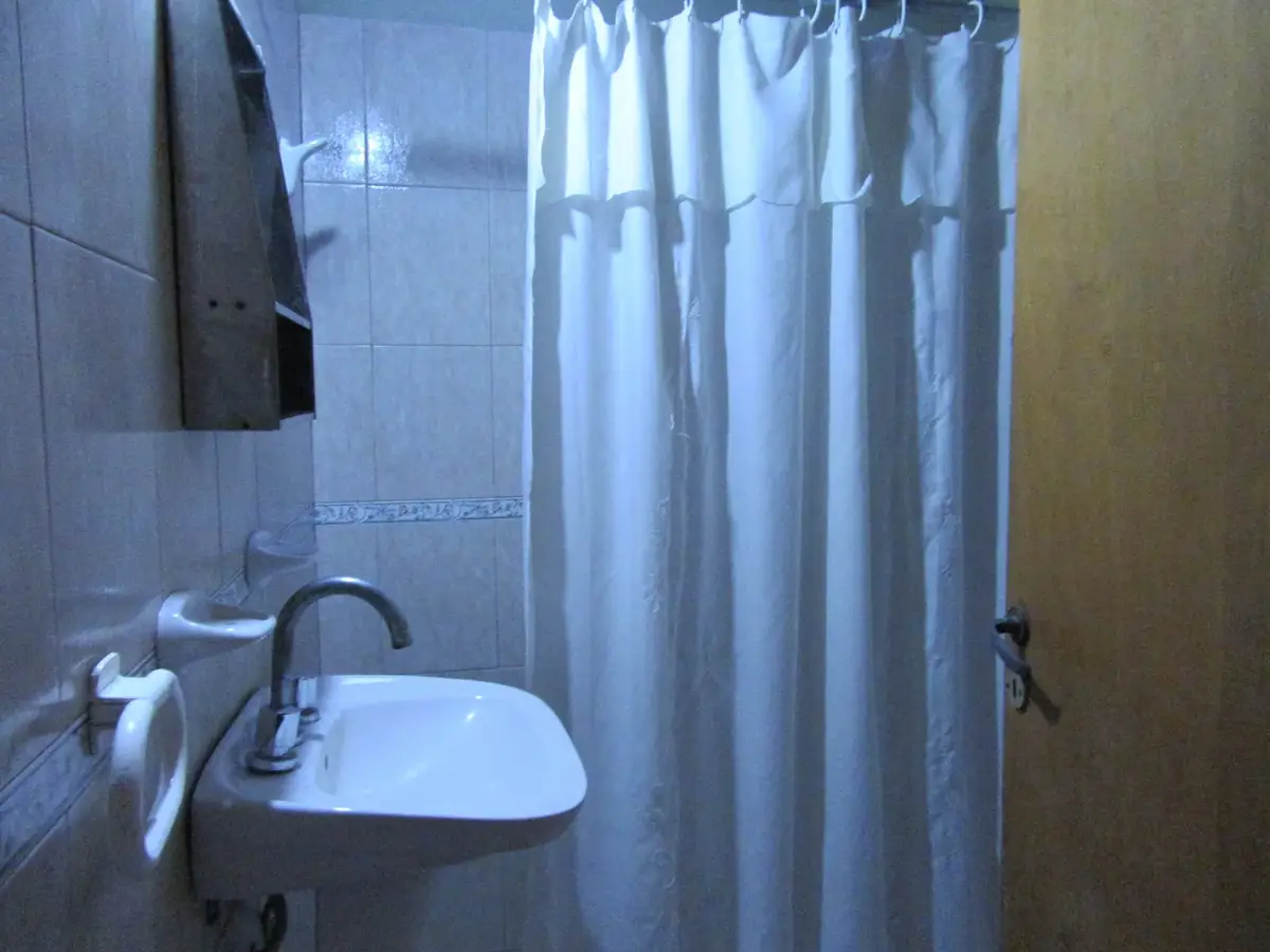 Casa alpina + departamento independiente. –Calle 7 N°633 e/16 y 18 , Las Toninas - Imagen 4