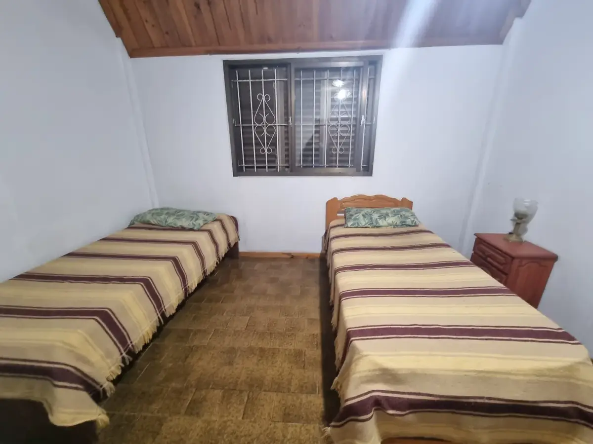 Chalet con Departamento y Quincho – Calle 3 N° 1468, Las Toninas - Imagen 11