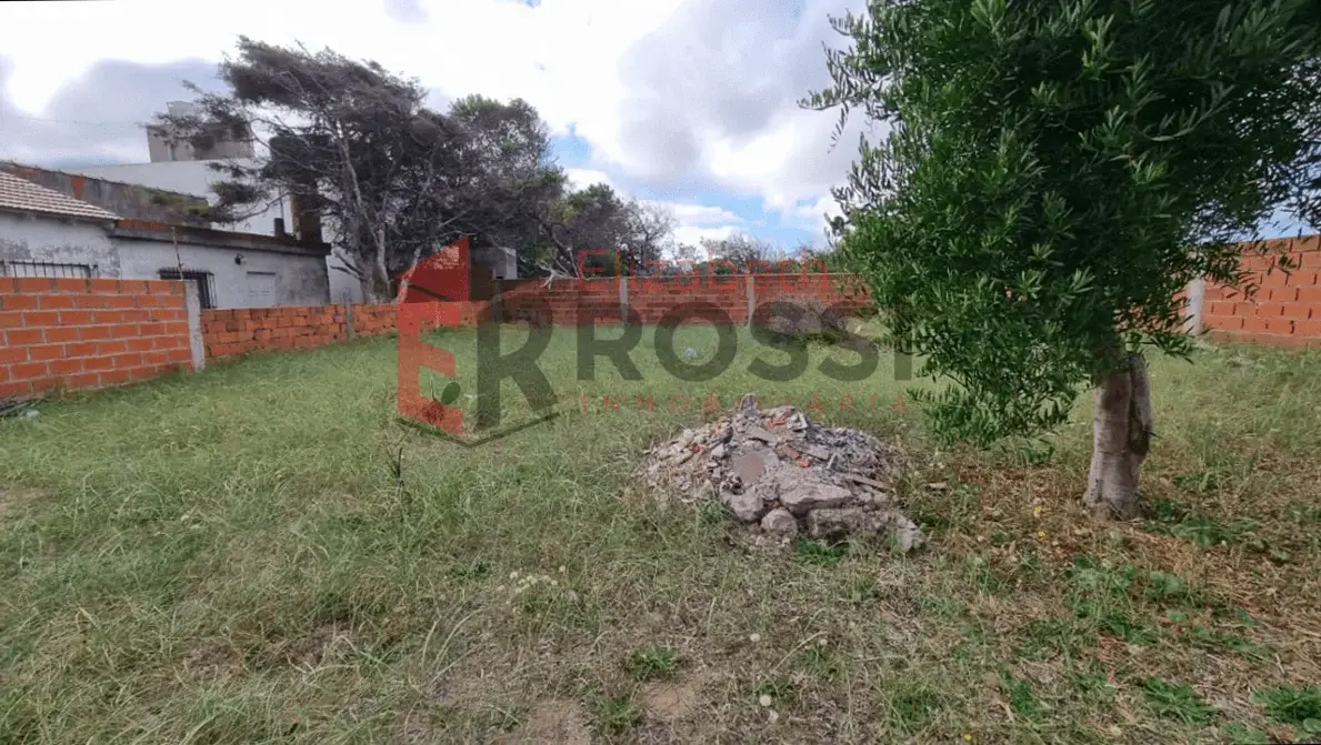 Casa + departamento en muy buen estado – Calle 12 N° 253 e/ 3 y 5, Las Toninas - Imagen 2