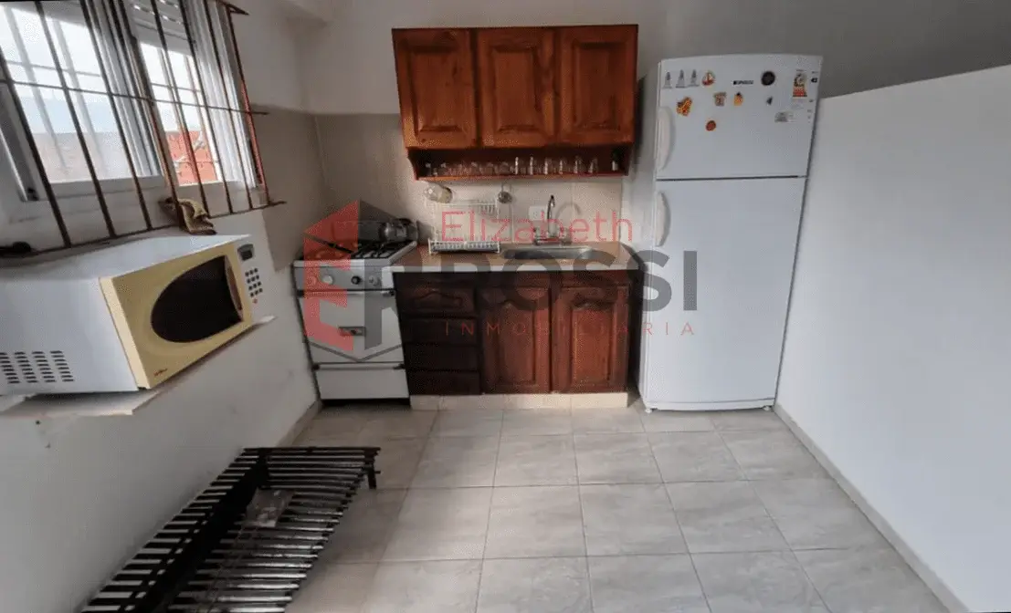 Casa + departamento en muy buen estado – Calle 12 N° 253 e/ 3 y 5, Las Toninas - Imagen 11